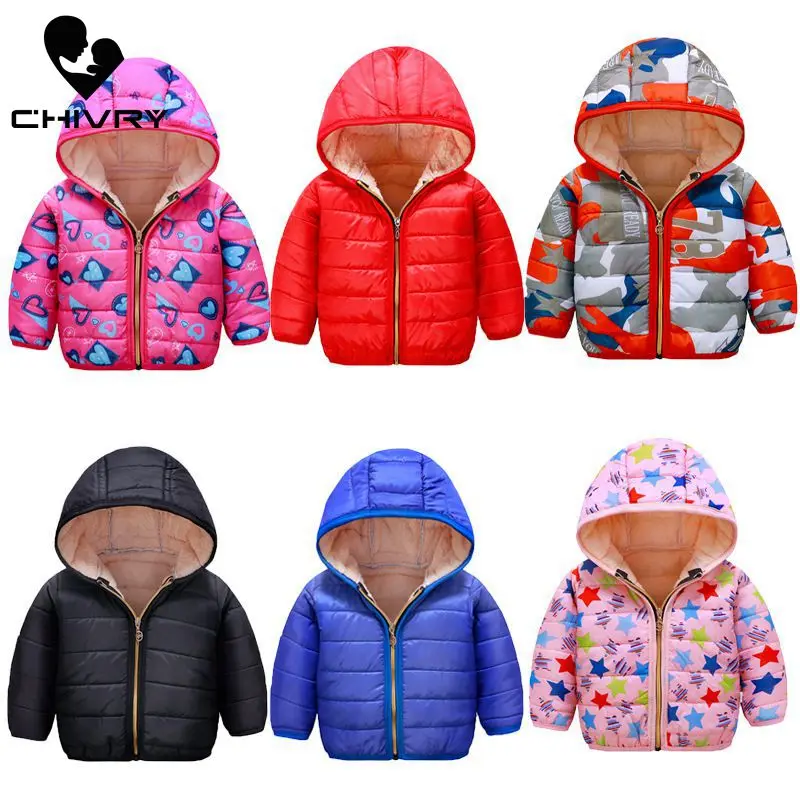 Детский пуховик с капюшоном на молнии камуфляжным принтом|Пуховики и парки| |