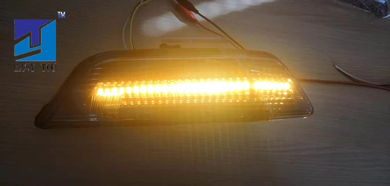 Светодиодный сигнал поворота спереди с функцией вспышки воды для- Ford Mustang