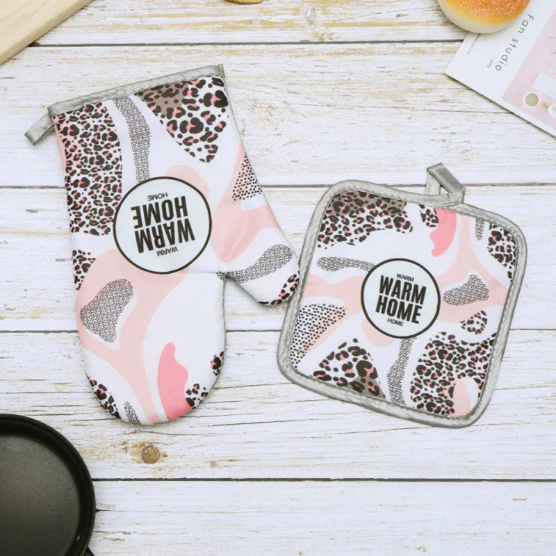 Домашние 2 шт./компл. рукавицы для духовки с изоляционным ковриком леопардовые