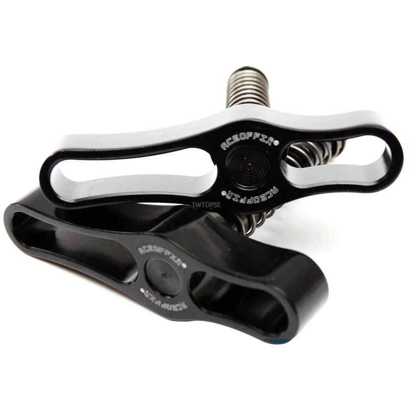

TWTOPSE Bicycle Hinge Clamp Lever For Brompton Folding Bike Bicycle Clamp Plate Lightweight 38g CNC AL7075 Aluminum 2 pcs hcl-2
