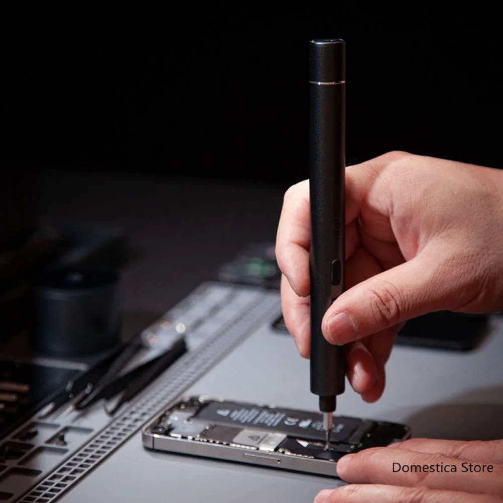 Электрическая отвертка бытовая маленькая перезаряжаемая крестообразная