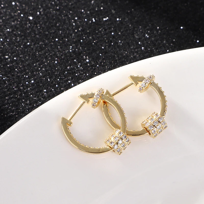 

2021 New Popular Design 14K Real Gold Hoop Earrings for Women Charm Temperament Jewelry AAA Shiny Zirconia Wedding Party Gift