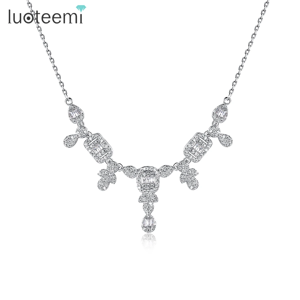 

LUOTEEMI Sparking Fully Iced Out Crystal Cubic Zircon Pave Pendant Necklace for Women Silver Color Fashion Trendy Girl Jewelry