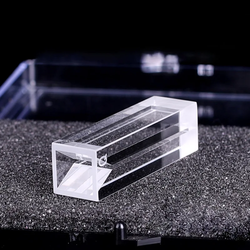 Микро кварцевый флуоресцентный кювет с крышкой (350 мкл)|fluorescence cuvette|quartz cuvettecuvette