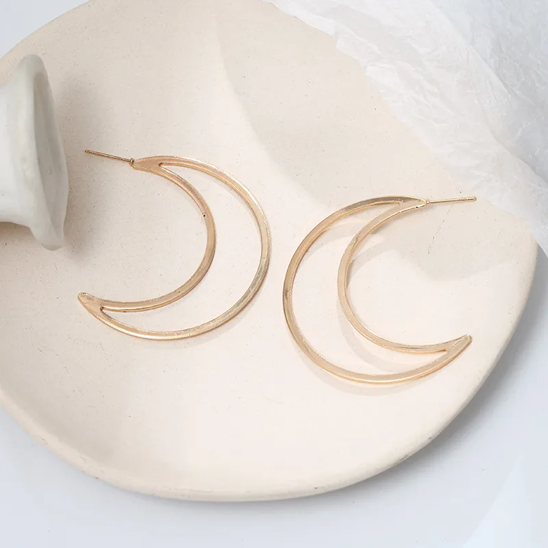 Индийские минималистичные ювелирные изделия серьги в виде полумесяца