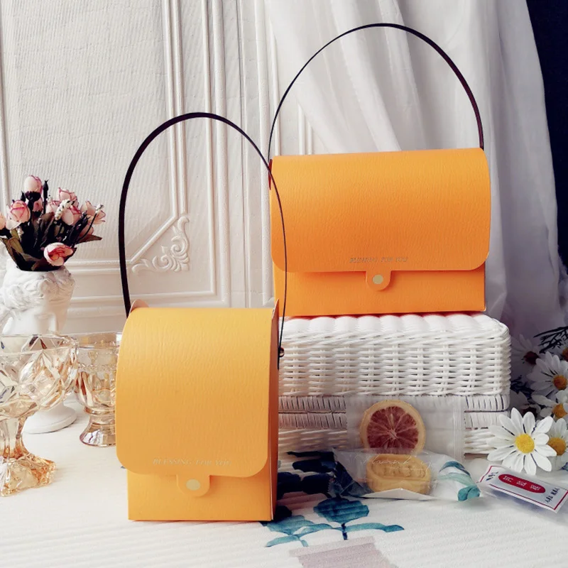 

Portable paste mooncake box packaging cookies Paper gift box packaging Baby Shower Birthday Party kraft paper bag with handle