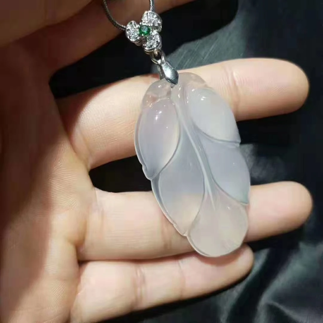 

LETSFUN 925 Silver Chain White Jade Leaf Pendant Women Gemstone Necklace