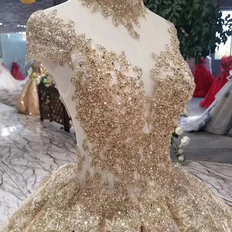 LSS381 Shiny Women Occasion Dress Ball Gown High Neck Cap Sleeve Curve Shape Prom Dress Pleat Skirt Heart Shaped Open Back Dress