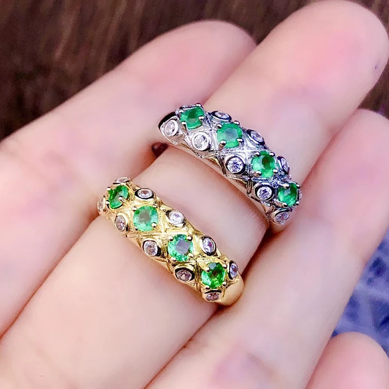 Кольцо из серебра 925 пробы с изумрудом 4 шт.|Кольца| |