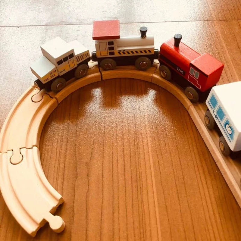 

12pcs Wooden Simulation Track Small Train Family Toys Magnetic Small Train