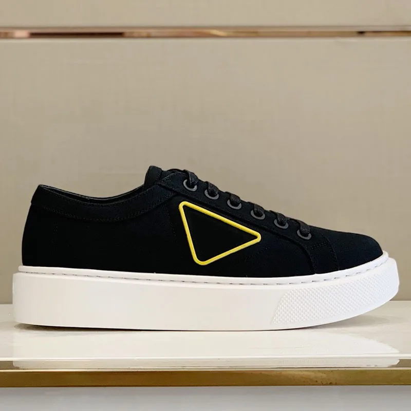 

Canvas Walking Sport Shoes For Men Casual Fashion Outdoor Athletic Sneakers Man Luxury Brand