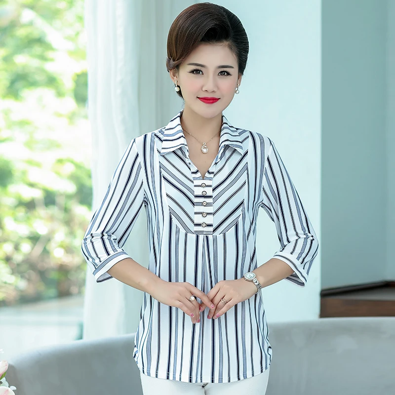 Женская полосатая блузка среднего возраста Новинка лета весны 2019 рукав три