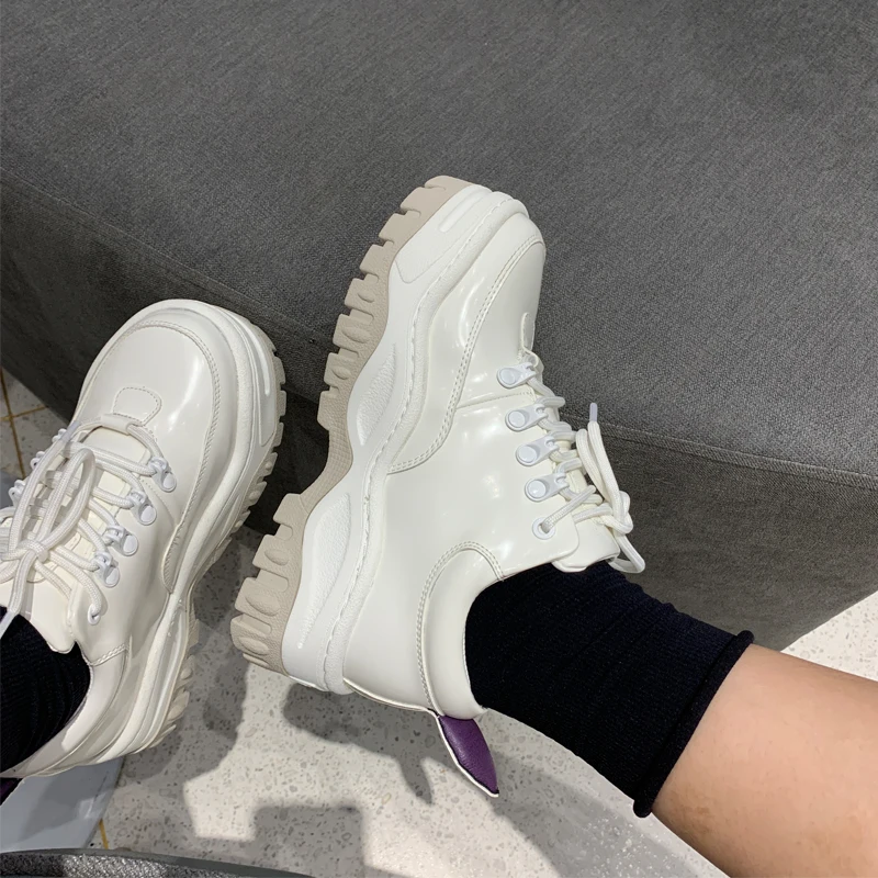 

2020 Fashion Chunky Dad Platform Sneakers Sports Lace Up Thick Bottom Trainers Shoes Women Breathable New Autumn Casual Shoes