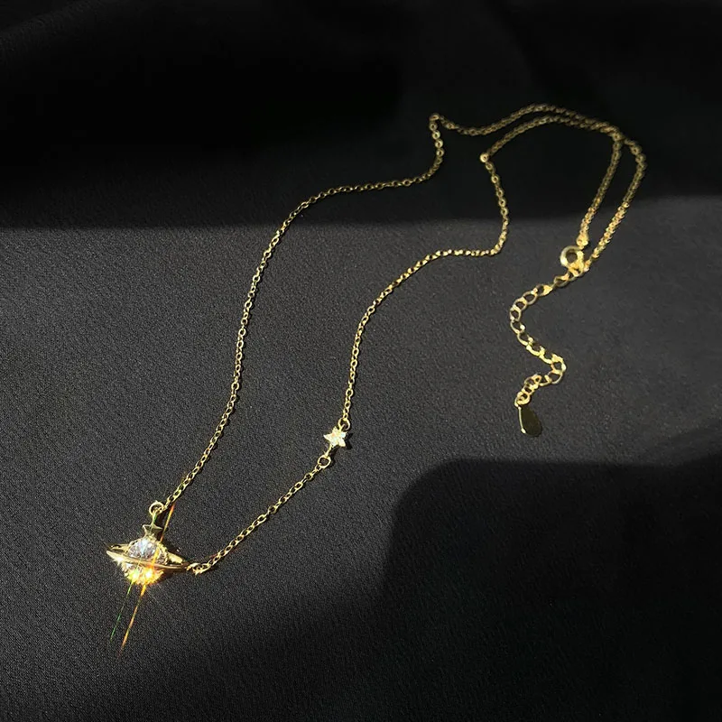 

New Sparkling Cubic Zircon Inlaid Planet-shape Pendant Necklace for Women Exquisite Clavicle Chain Fashion Jewelry