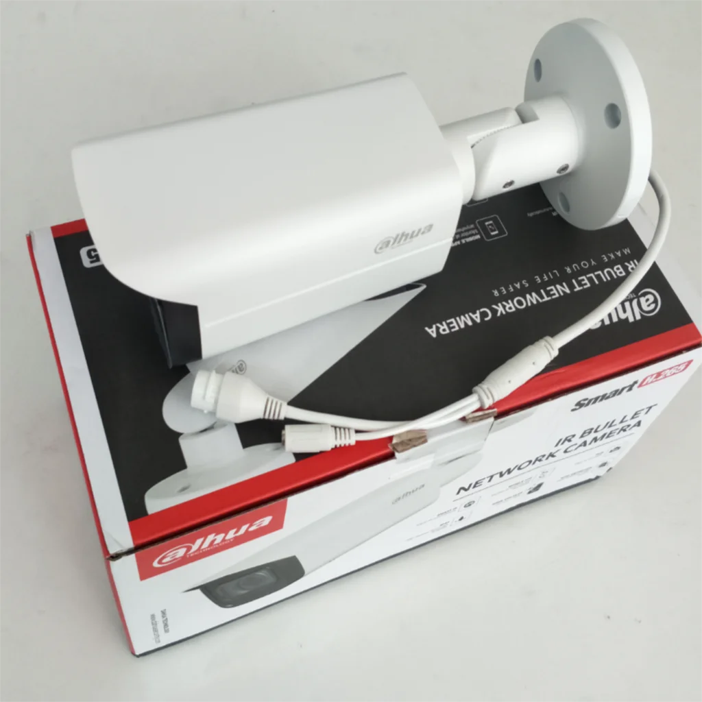 IP-камера Dahua POE 8 Мп фотовспышка Моторизованный объектив 2 7 мм-13 5 мм слот для