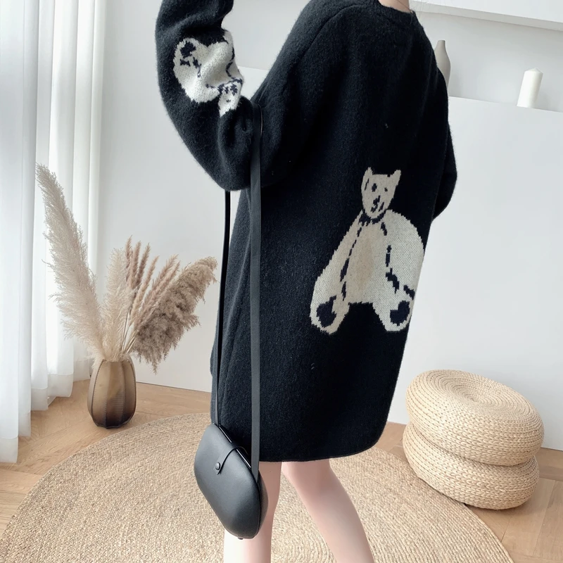 

Make firm offers high quality of qiu dong long loose with thick wool jacquard knitting dress dress female bear