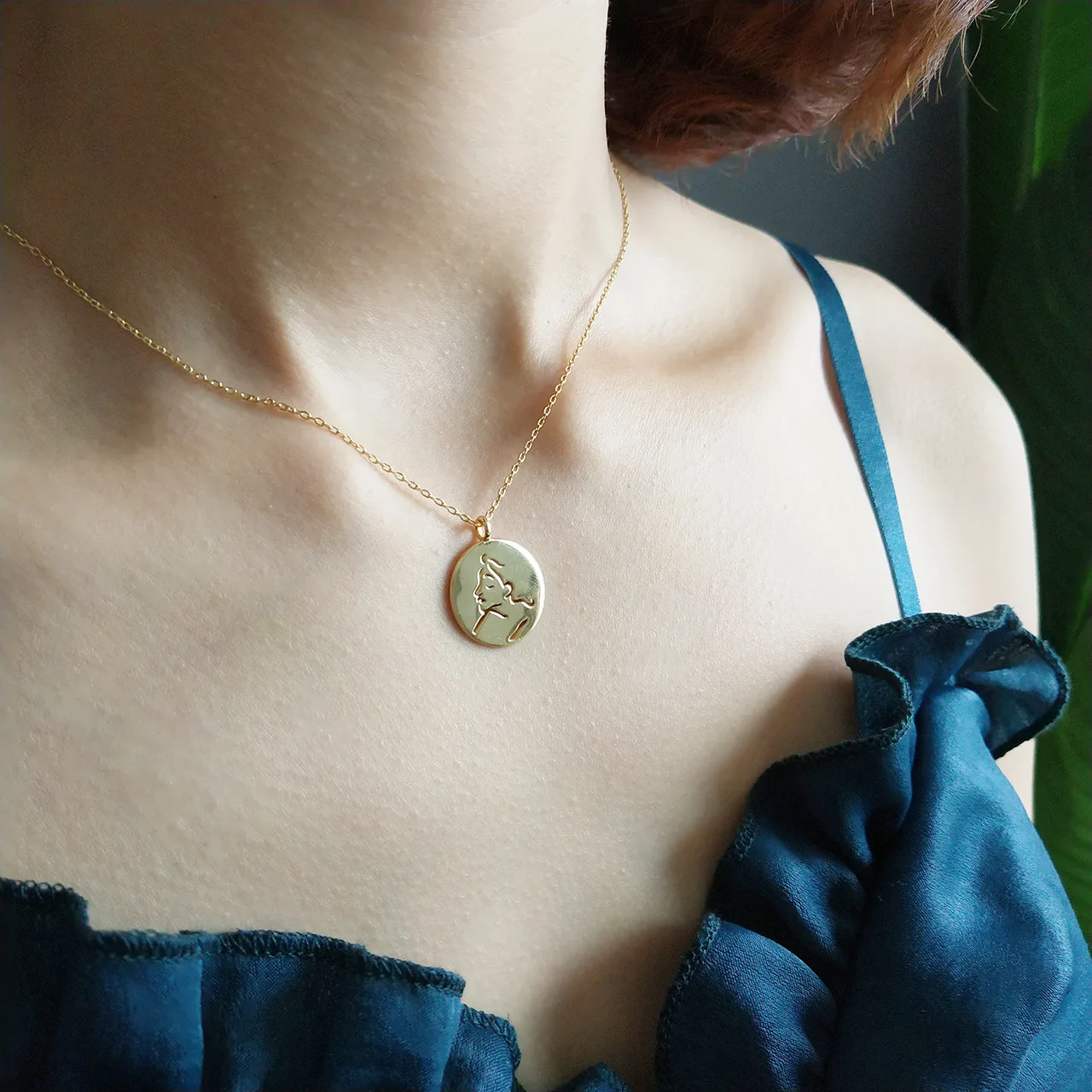 Корейское ювелирное изделие золотая цепочка с коротким воротом в европейском и