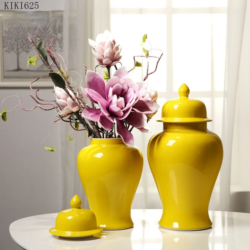 

Creative Yellow Ceramic Vase Sealed Storage Jar with Lid Countertop Decoration Flower Arrangement Flower Vase Home Decoration