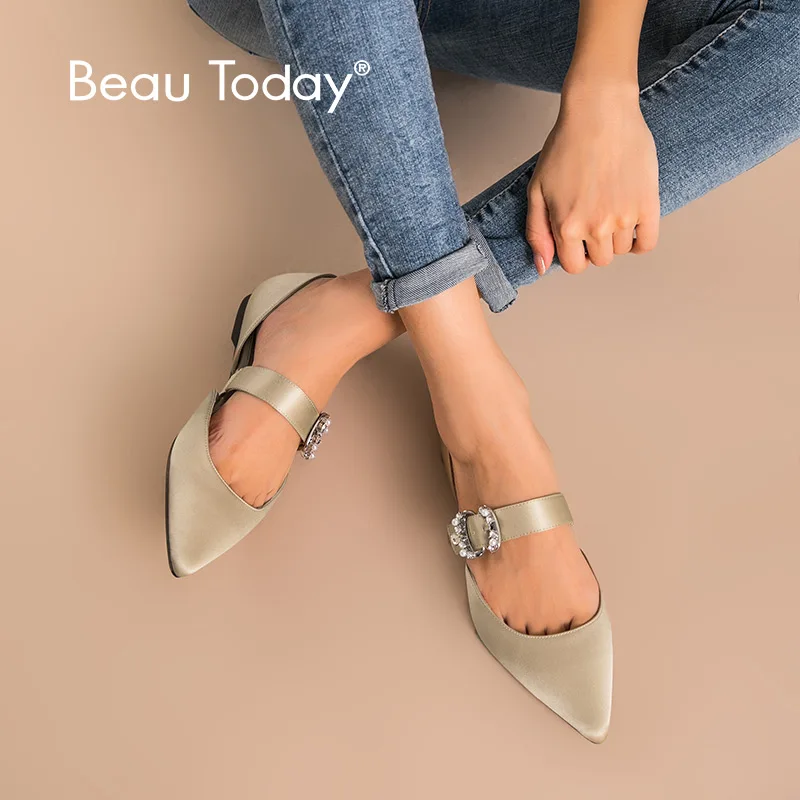 Туфли BeauToday женские атласные Мэри Джейн заостренный носок ремешок с кристаллами