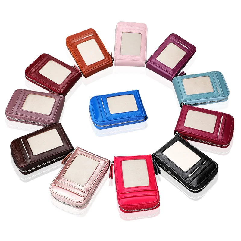 Chain

TRASSORY Кошелек для бизнес-карт и кредитных карт из натуральной кожи с блокированием RFID на 14 слотов для женщин, маленький, с цепочкой для безопасности.