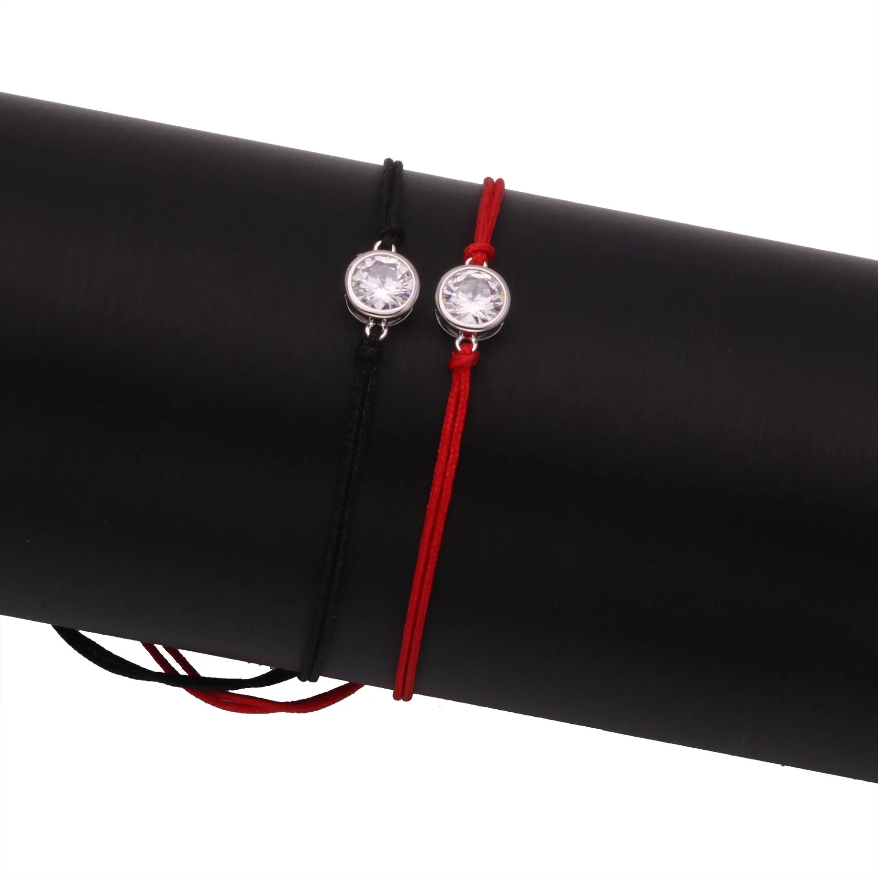 Женский браслет с кубическим цирконием