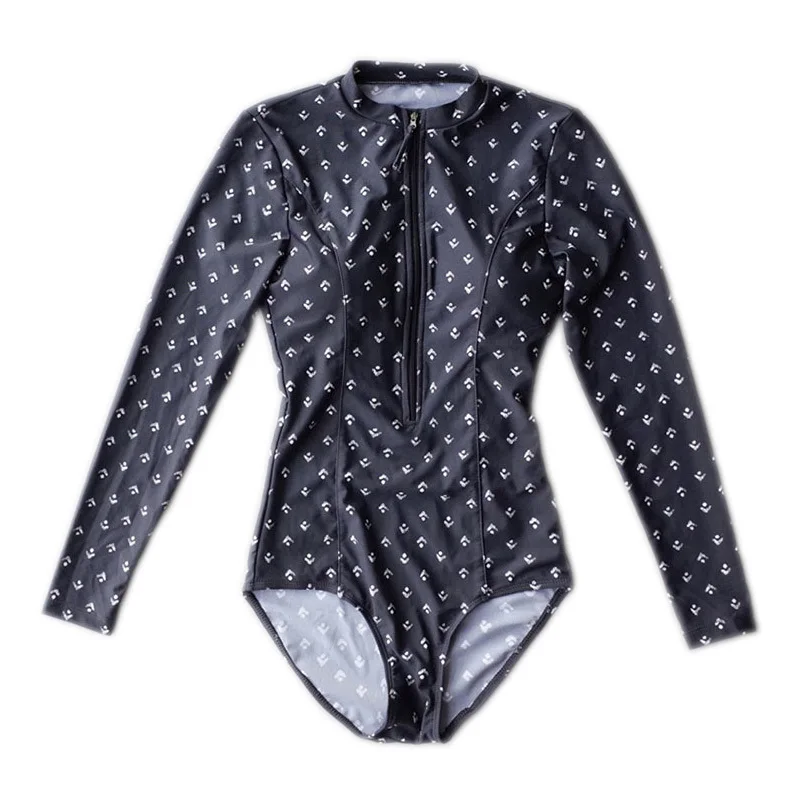 

Sportswear & Accessories