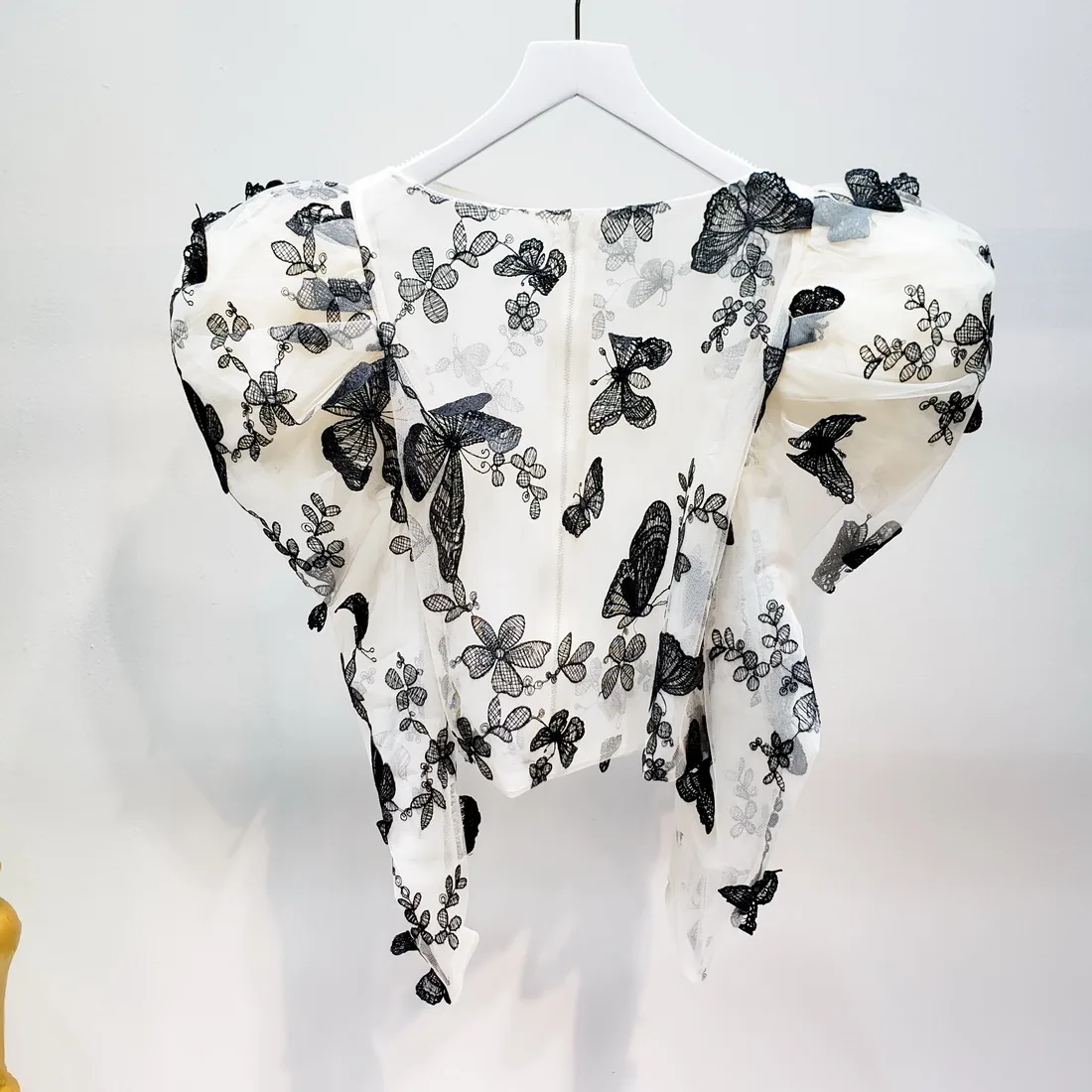L77street Heavy Industry Mesh Butterfly Embroidered English Lantern Sleeve Perspective Slim Long Sleeve Thin Shirt