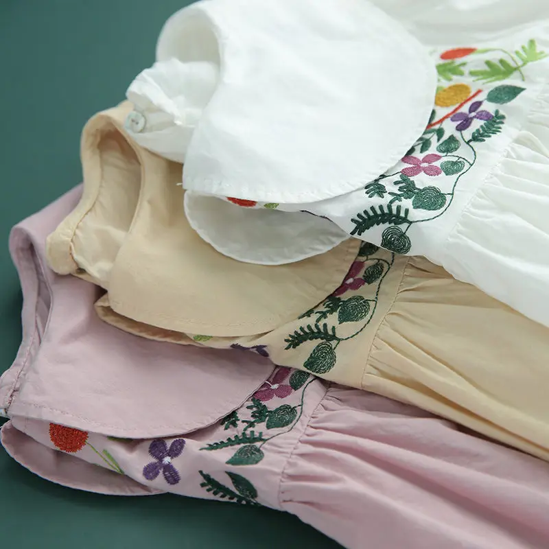 

2021 Summer New Korean Woman Large Size White Cotton Shirt Embroidered Doll Collar Casual Oversize Thin Blouse aq1168