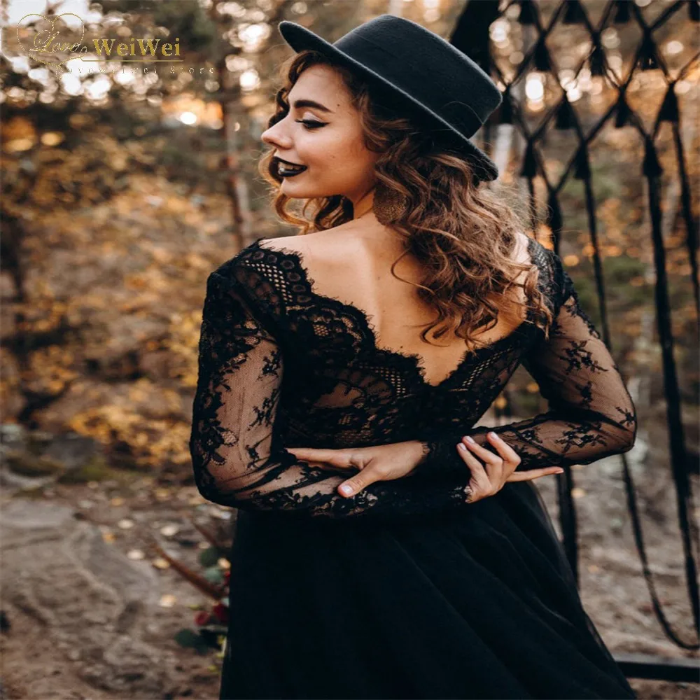 

Special Gothic Black Wedding Dress Sexy Deep V-Neck A-Line Court Train Long Sleeves Backless Lace Appliques Vestido De Noiva
