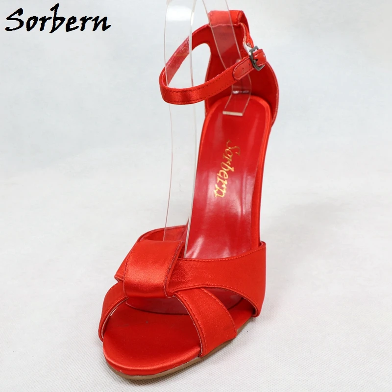 Женские босоножки на высоком каблуке шпильке с открытым носком и ремешком