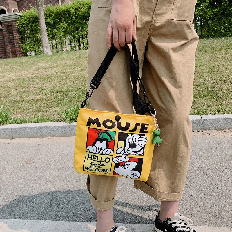 

Disney new cartoon Mickey Mouse casual wild student girl one shoulder messenger canvas bag female fashion portable shopping bag