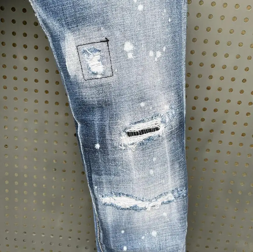 classic,Authentic DSQUARED2,Retro,Italian brand ,Women/Men Jeans,locomotive,Jogging jeans,DSQ068