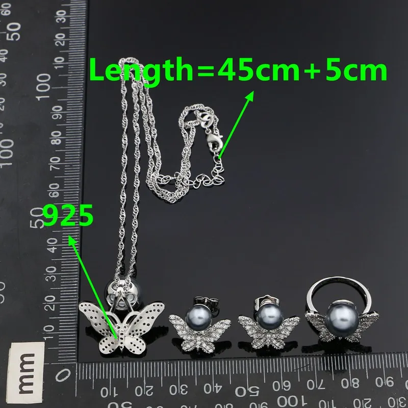 Набор женских ювелирных изделий из серебра 925 пробы Серёжки и кольцо с кулоном