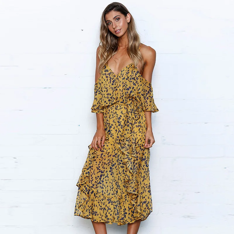 

Ruffle Off the Shoulder Sexy Jumpsuit Women Summer 2019 Short Sleeve Loose Rompers Backless Playsuit Jumpsuit Overalls for Women