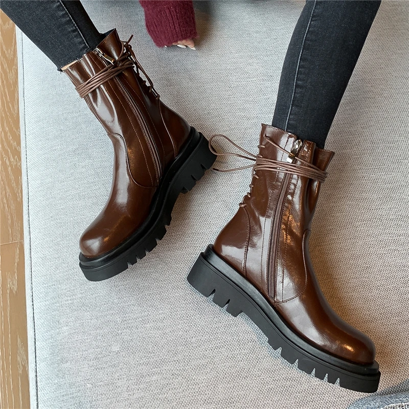 

CONASCO Women Autumn Winter Platforms Ankle Boots Genuine Leather Shoes Woman Concise New Narrow Band Motorcycle Martin Boots