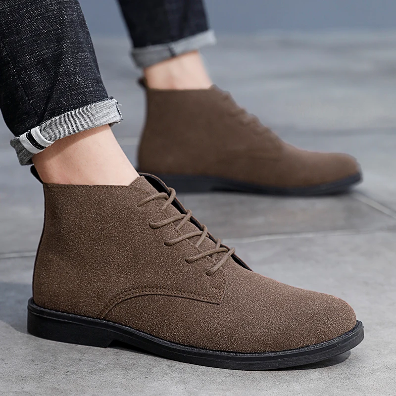 

Pure black all black Martin boots 2020 new fashion boots men's shoes British style high-top work big-head leather shoes