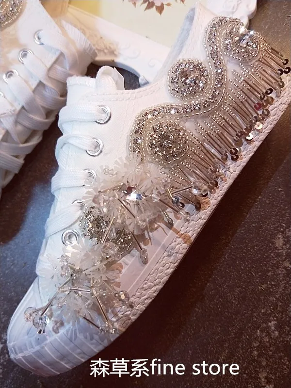 2019 Новый Европейский станция в Корейском стиле со шнуровкой и Стразы бисером