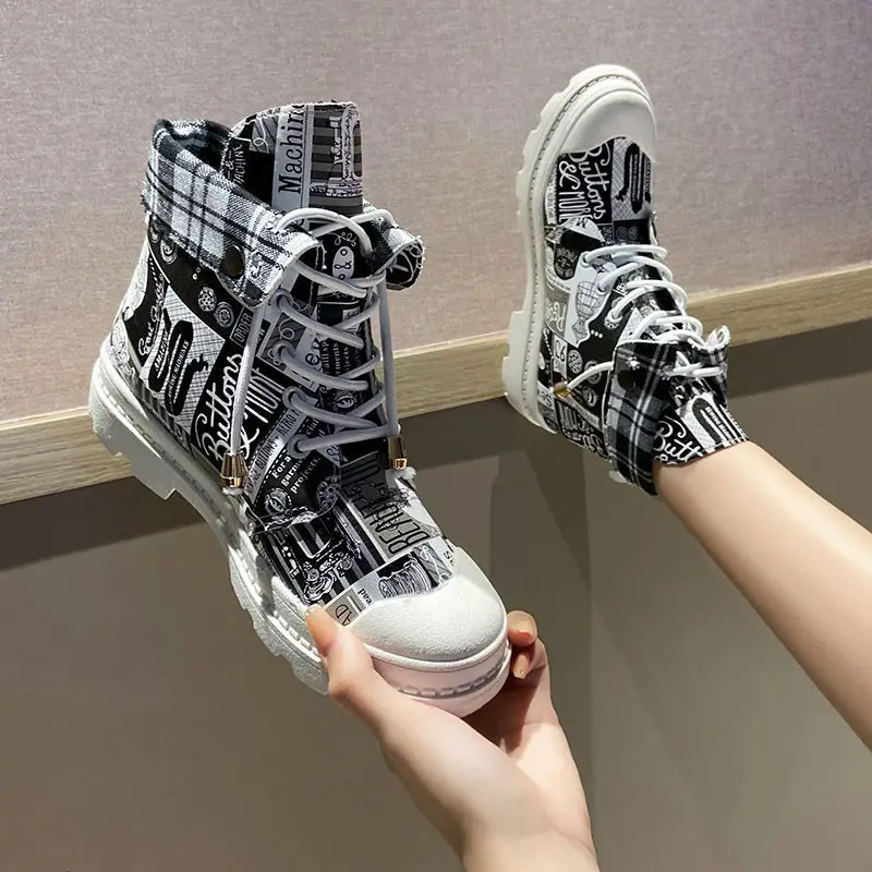 

Dr. Martens Boots Women's Fashion Ins British Style 2020 New Autumn Korean-Style Casual Platform Hight-Top Canvas Shoes Women