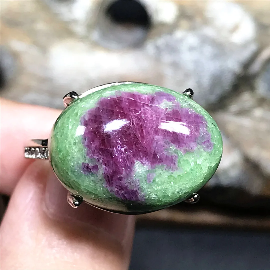 Кольцо из серебра с натуральным Рубином регулируемое 19 х13 мм | Украшения и