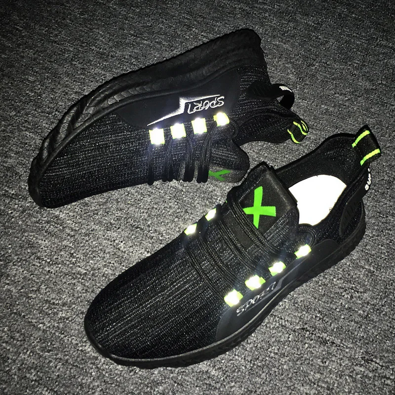 

Sneakers men's mesh on lacing, light sneakers, for the street, sports shoes, sneakers for men mesh lace-up, lightweight