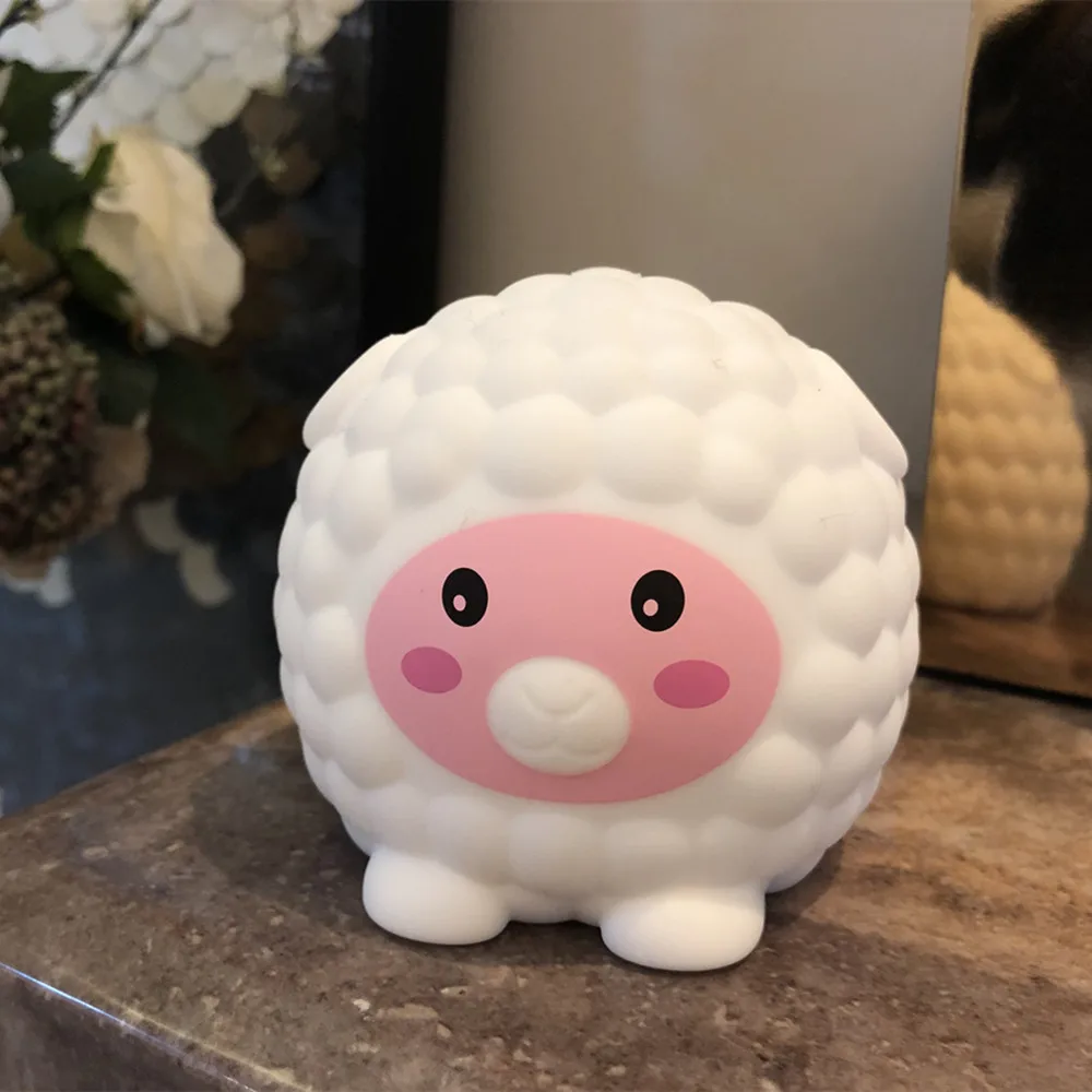 Светодиодный ночсветильник в виде овцы с сенсорным датчиком цветная силиконовая