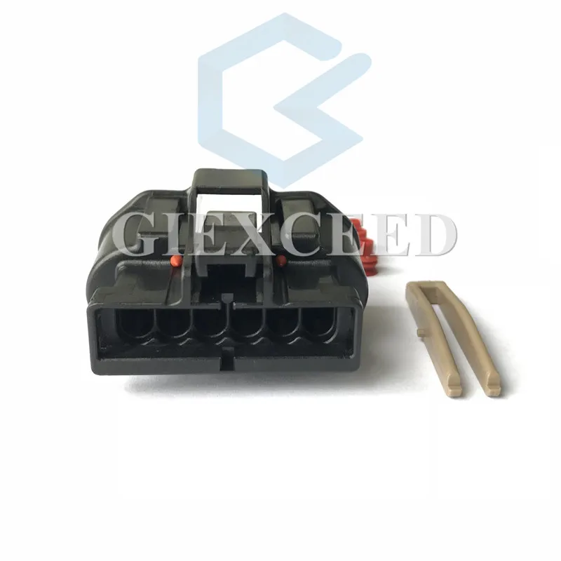 30 комплектов MG640547-5 6 Pin женский МАФ Сенсор Plug And распределителя зажигания для