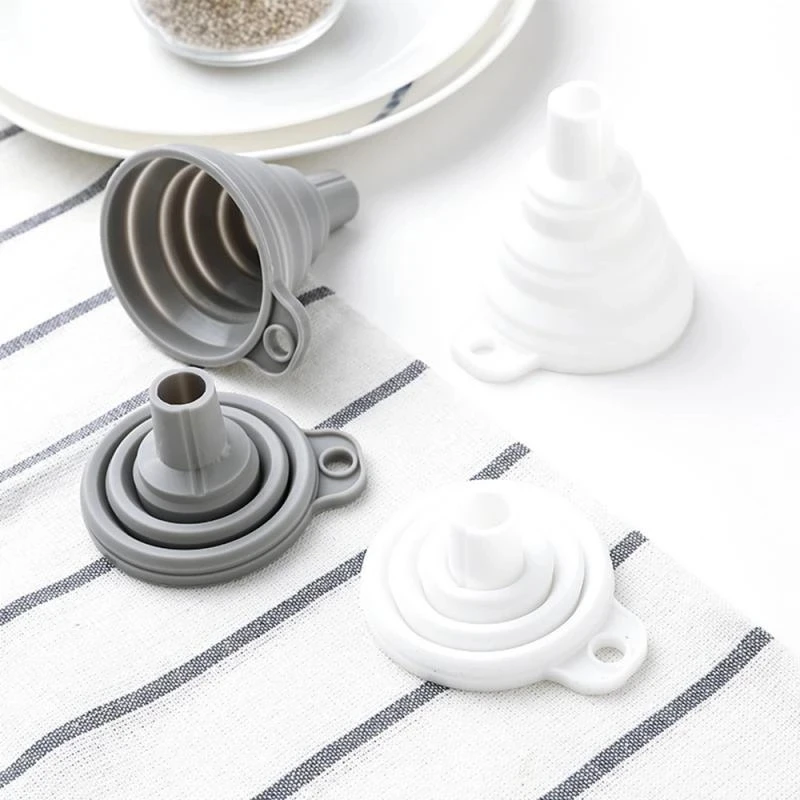 

1Pcs Silicone Funnel Household Liquid Dispensing Mini Funnel Kitchen Tool