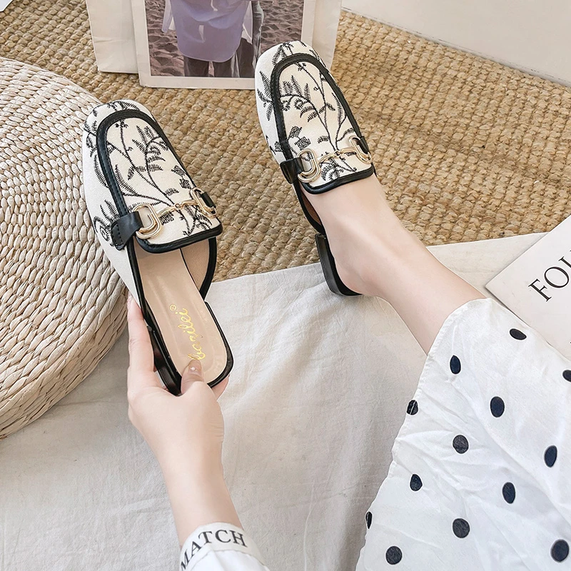 

Elegant Low Heel Women Mules Summer Sexy Ladies Slippers Slip on Leisure Ladies Office Shoes Beige Pumps Female zapatillas mujer