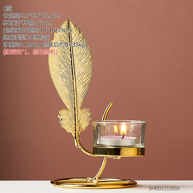 

Small Metal Candle Holder Nordic Golden Modern Romantic Retro Dinner Table Candlestick Decoration Maison Decoration Home MM60ZT