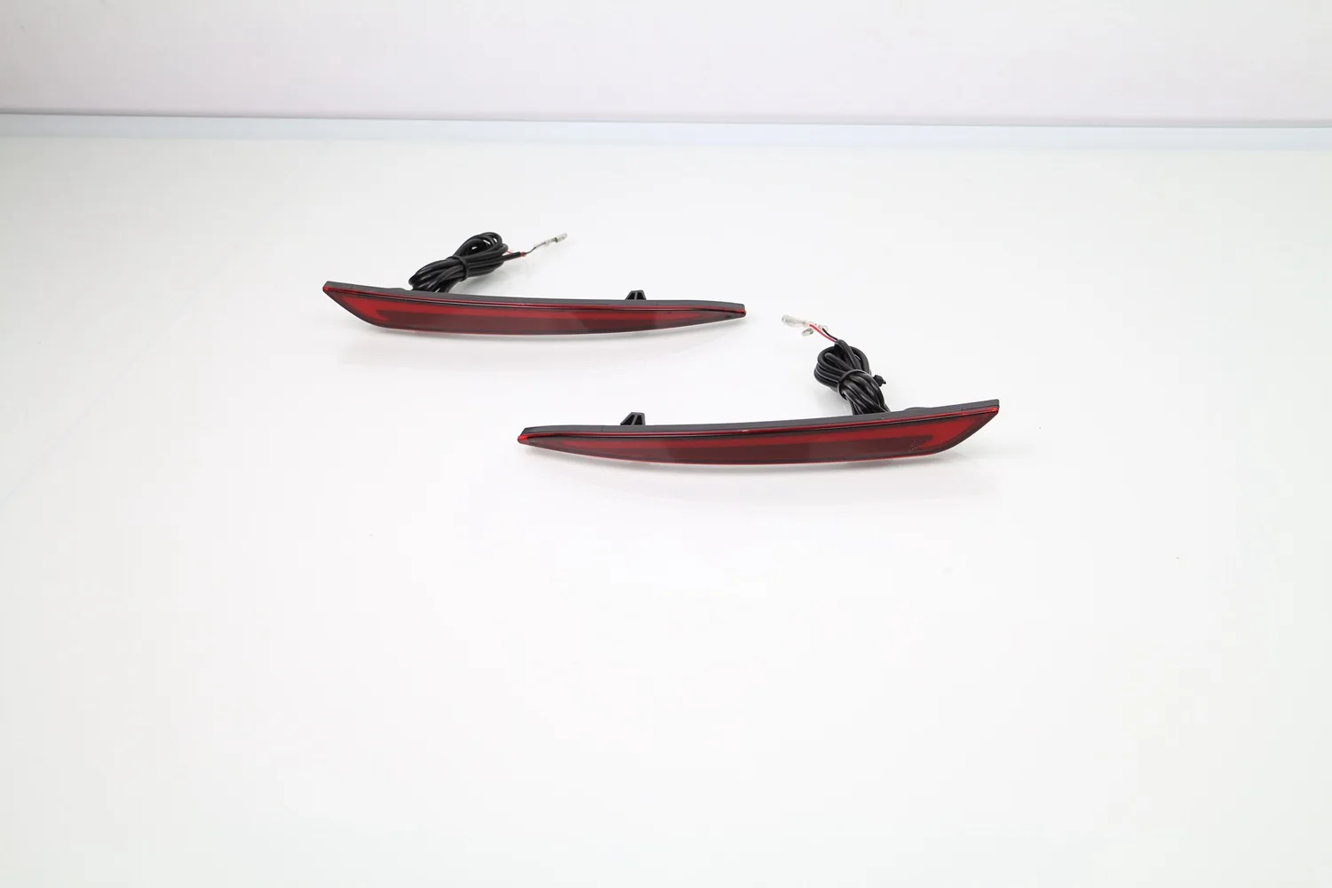 Многофункциональный светодиодный фонарь-бампер задняя противотуманная лампа