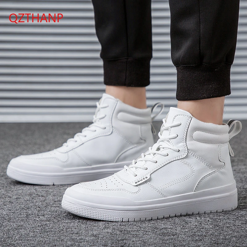 

2019 Men Casual Shoes Sneakers For Men Super Light Flats Shoes Designer Adult Brand Comfortable Zapatos hombre White Black 39-44