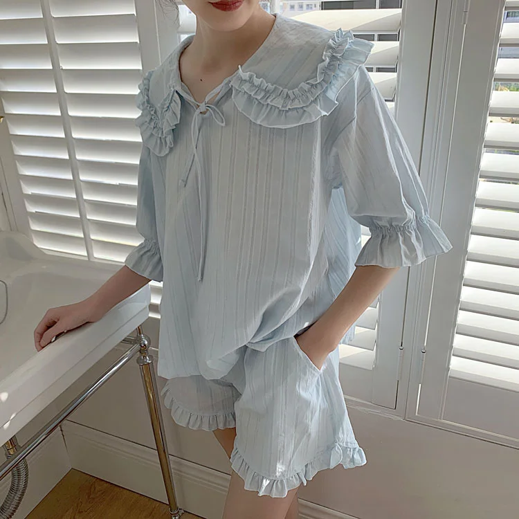 

Summer Women's Lolita Princess Pajama Sets.Tops+Shorts.Vintage Ladies Girl's Turn Down Collar Pyjamas set.Sleepwear Loungewear