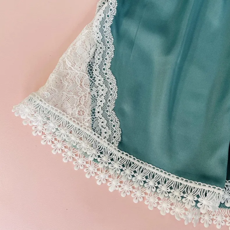 

Women Sexy Sleepwear V-Neck 4PCS Pajamas Suit Lace Pyjamas Pour Femme Kimono Robe Gown Summer Thin Faux Silk Home Clothes