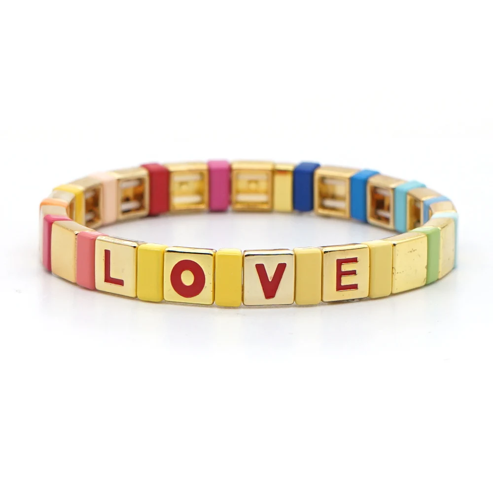 Женский браслет с радужной эмалью Shinus золотого цвета в стиле бохо надписью LOVE и